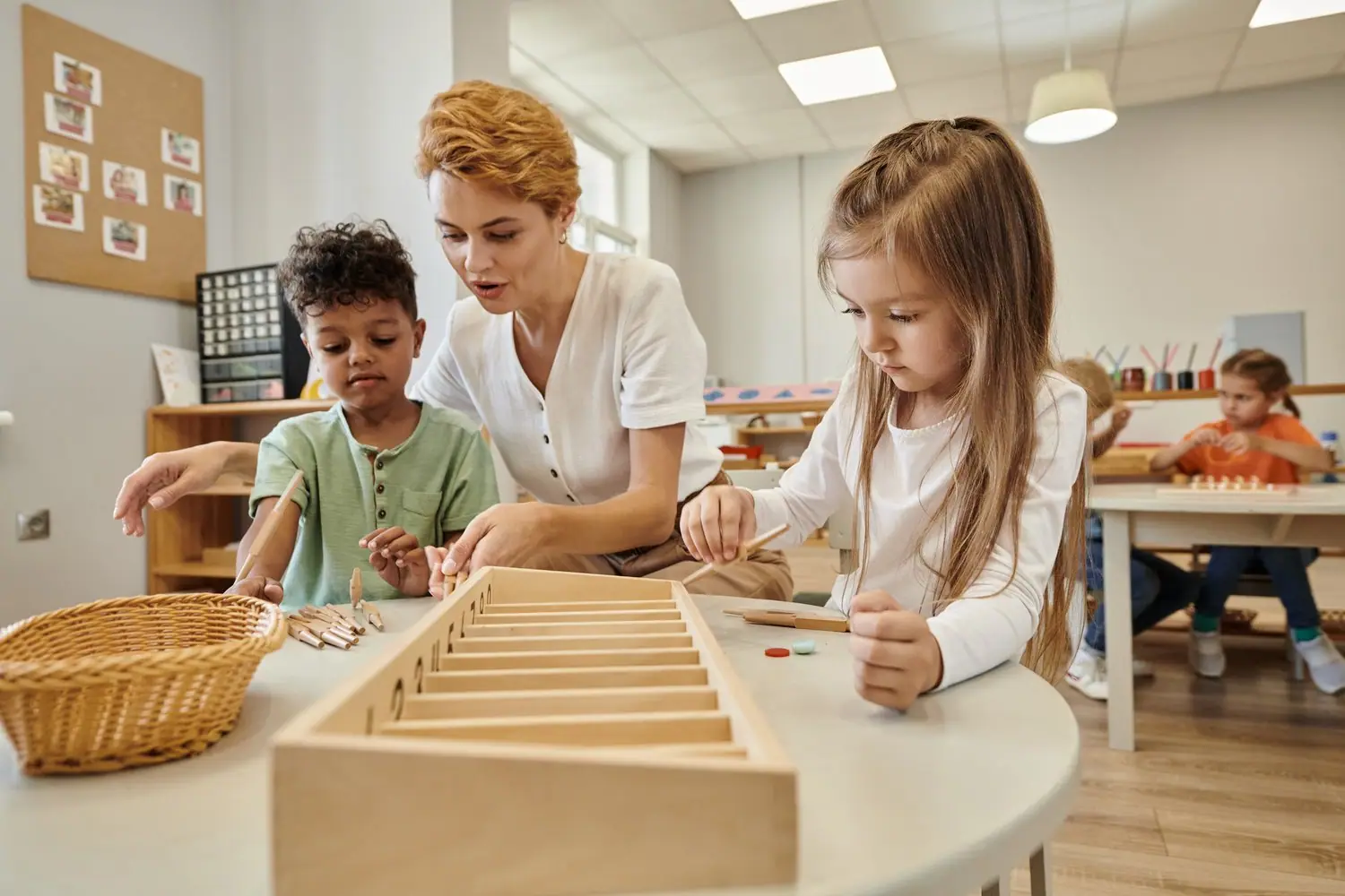 Jak wybrać idealne przedszkole Montessori dla swojego dziecka